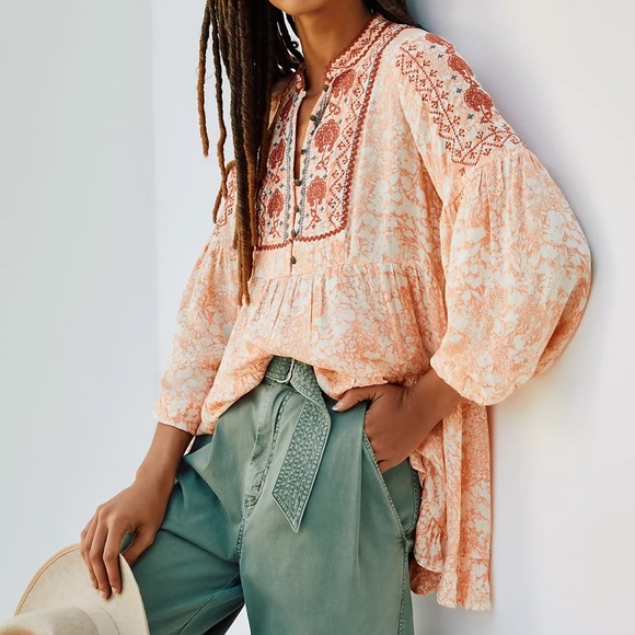 Anthropologie Tops - NWT Anthropologie Claudia Embroidered Tuni…